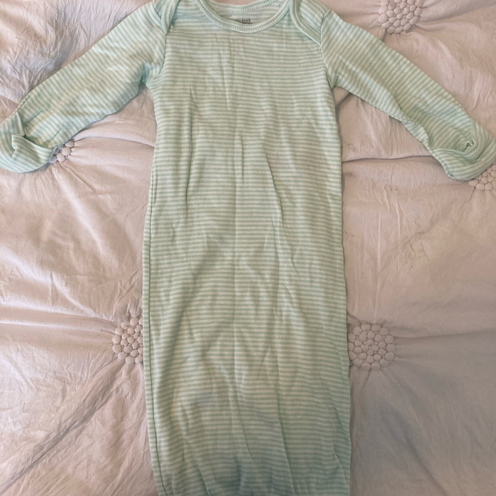 Gender neutral Baby sleepers size 0-3 by Carter’s bundle